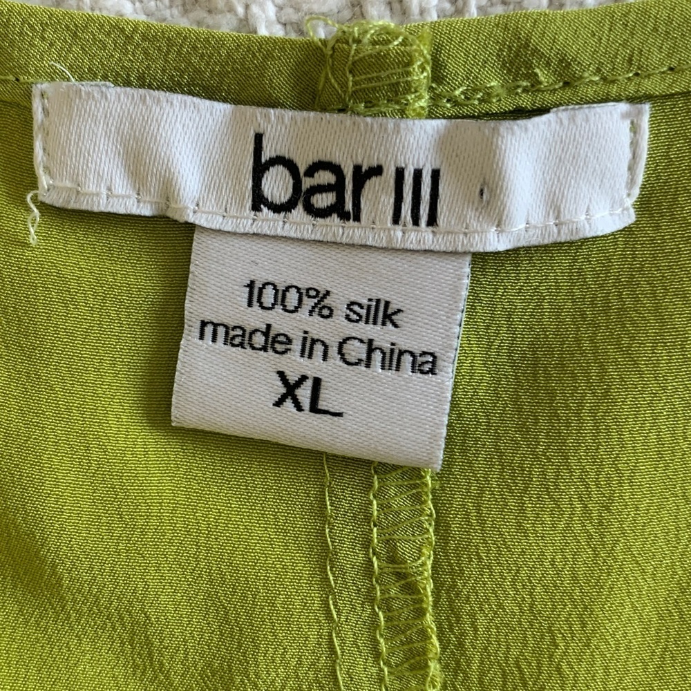 Bar lll green silk crop tank with beading embellishment size XL - Picture 6 of 7